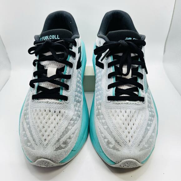 Size 8 - New Balance FuelCell SuperComp Trainer v3 White Cyber Jade Silver - Picture 4 of 8